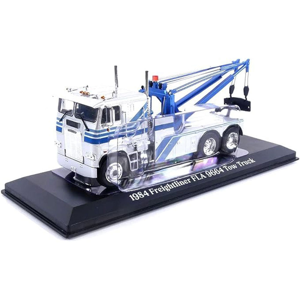 1984 Freightliner Tow Truck 1:43 Figure