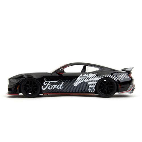 Big Time Muscle 2024 Ford Mustang "Dark Horse" 1:24 Vehicle