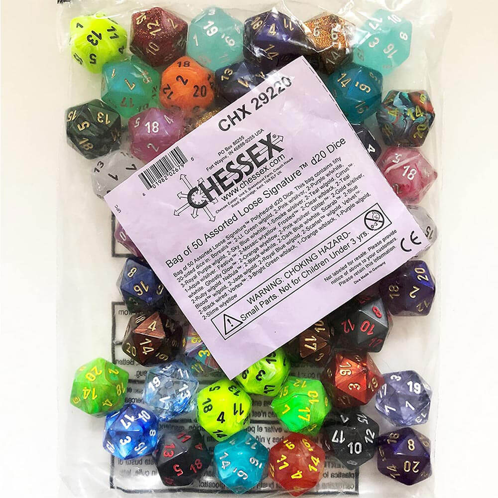 D20ダイスが緩んだ多面体の品揃え（50個のサイコロ）